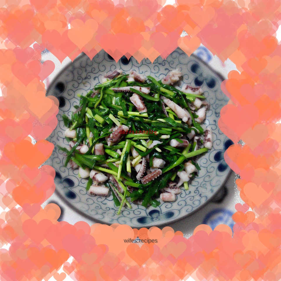 Fried squid with chives