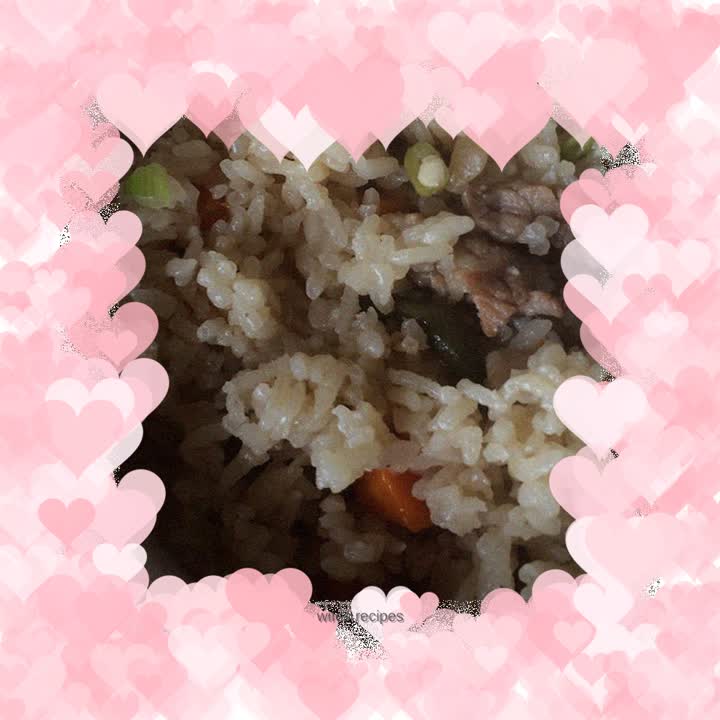 Braised rice with pork belly, radish and beans