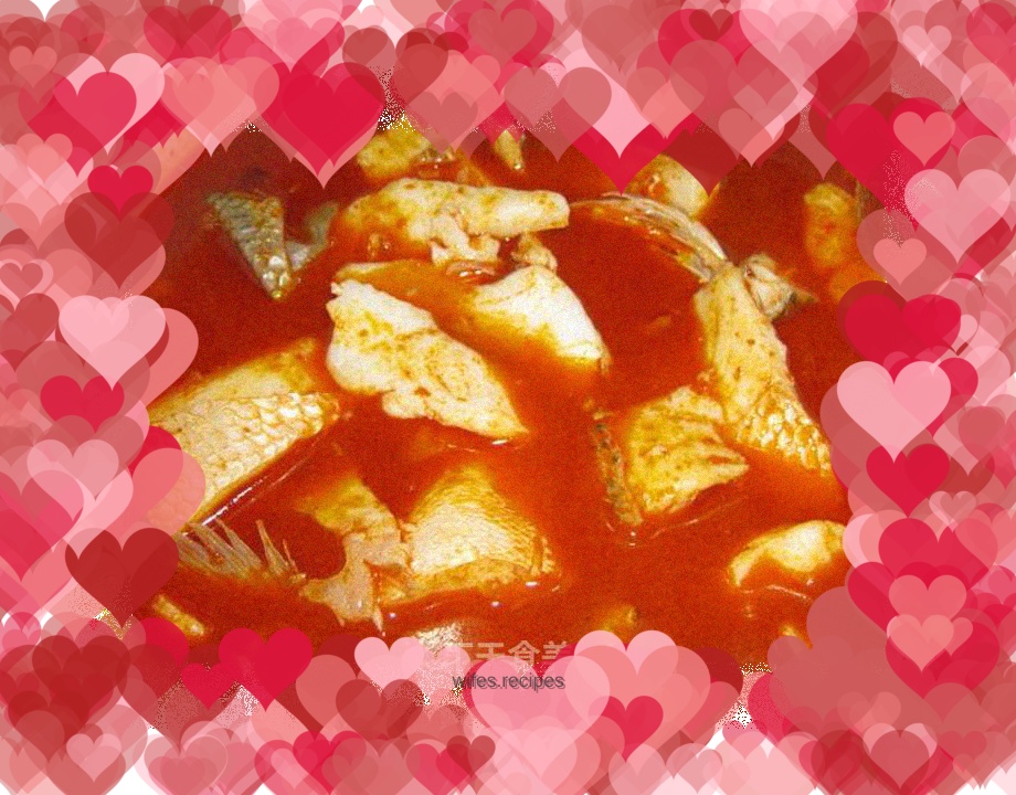 Fish in red sour soup