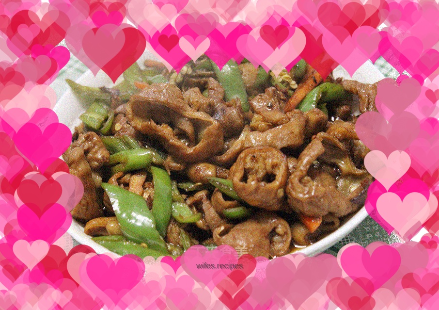 Stir-fried pork intestines