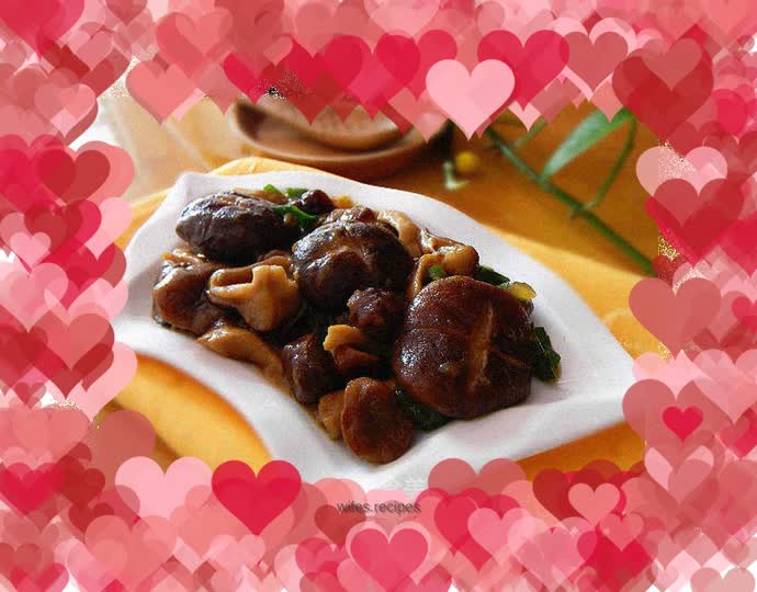 Stir-fried chestnuts with mushrooms
