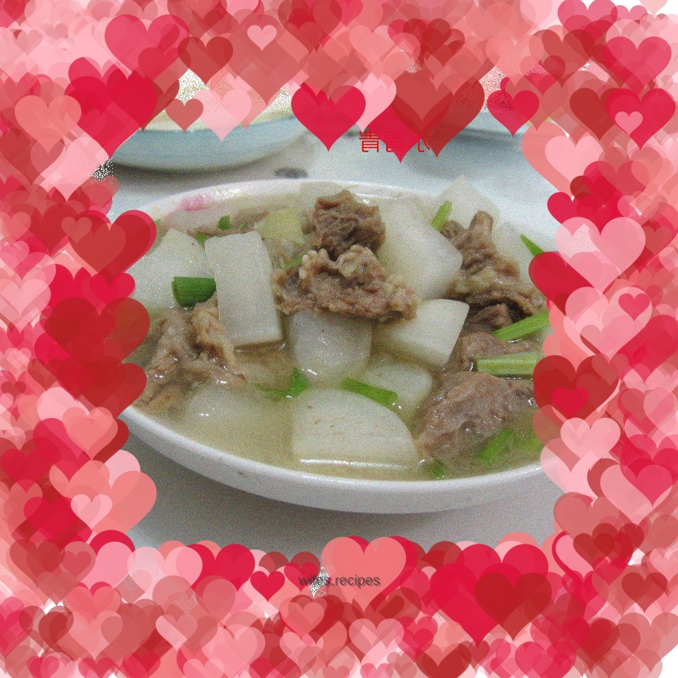 Beef stewed with radish