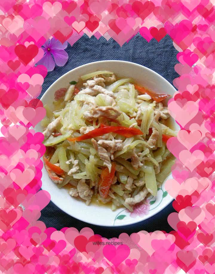 Shredded pork with lettuce