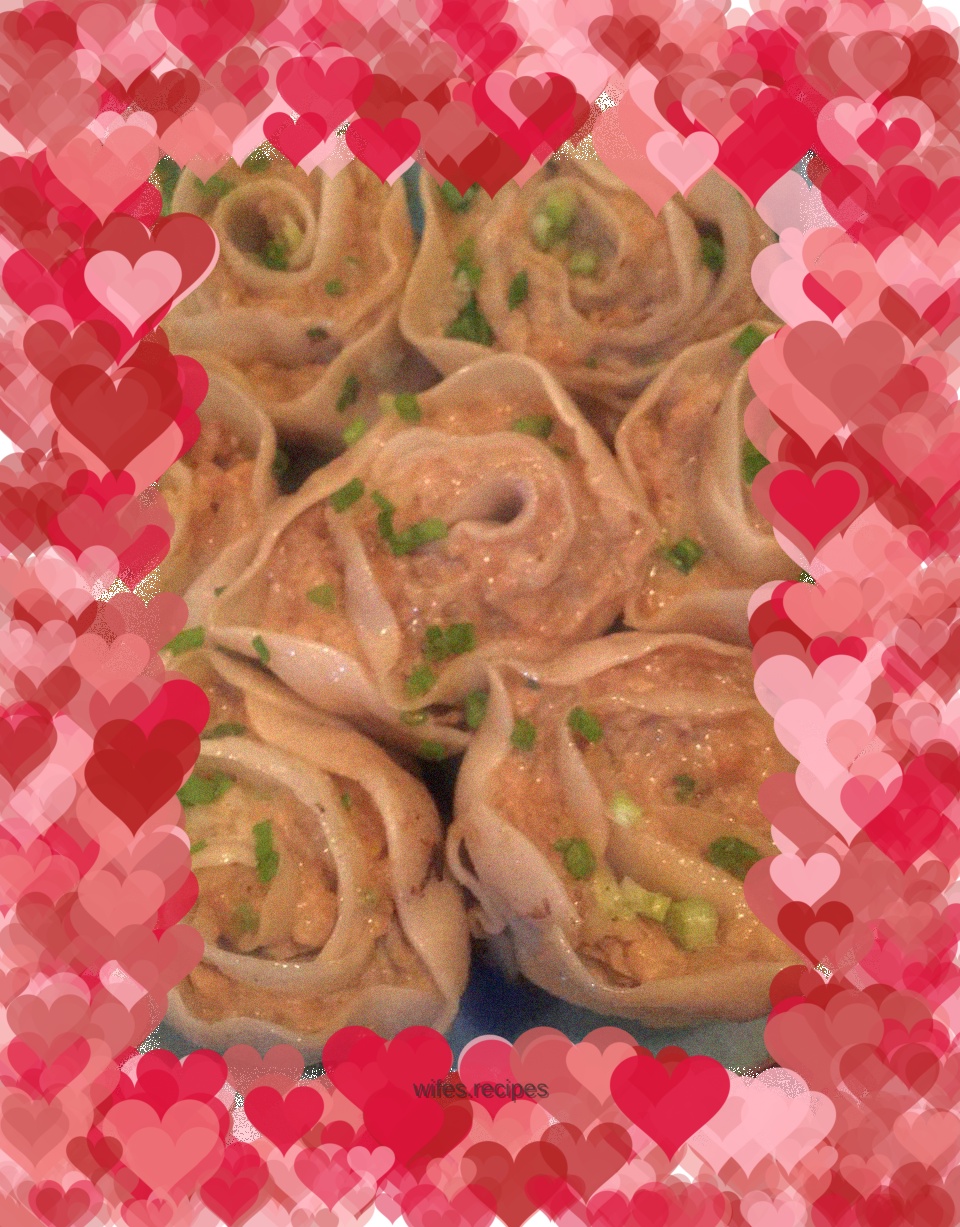 Crispy bottom rose flower pan-fried dumplings