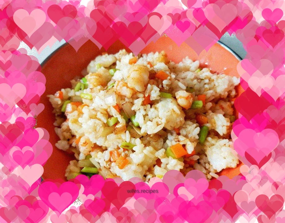 Fried rice with shrimp and vegetables