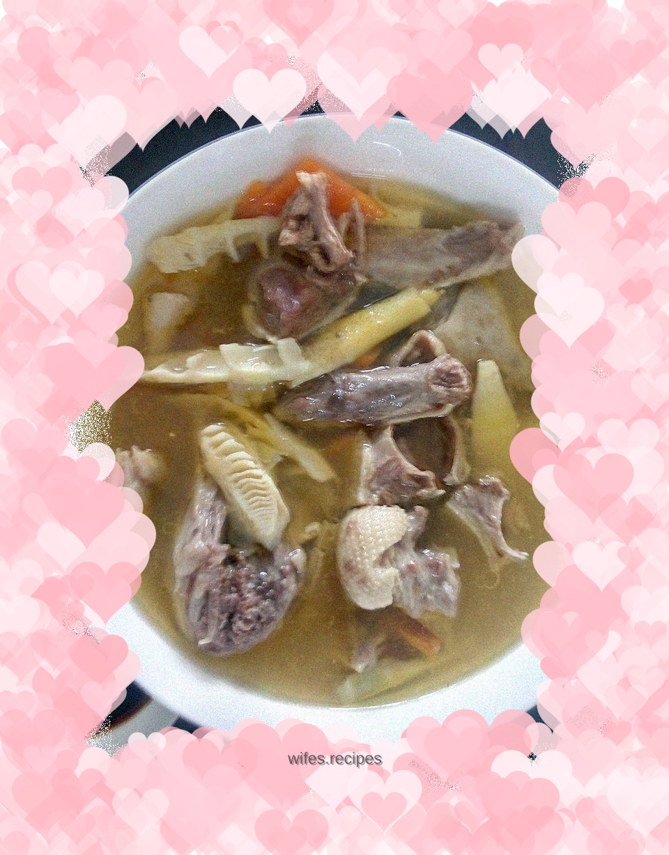 Fresh bamboo shoots, carrots and duck soup