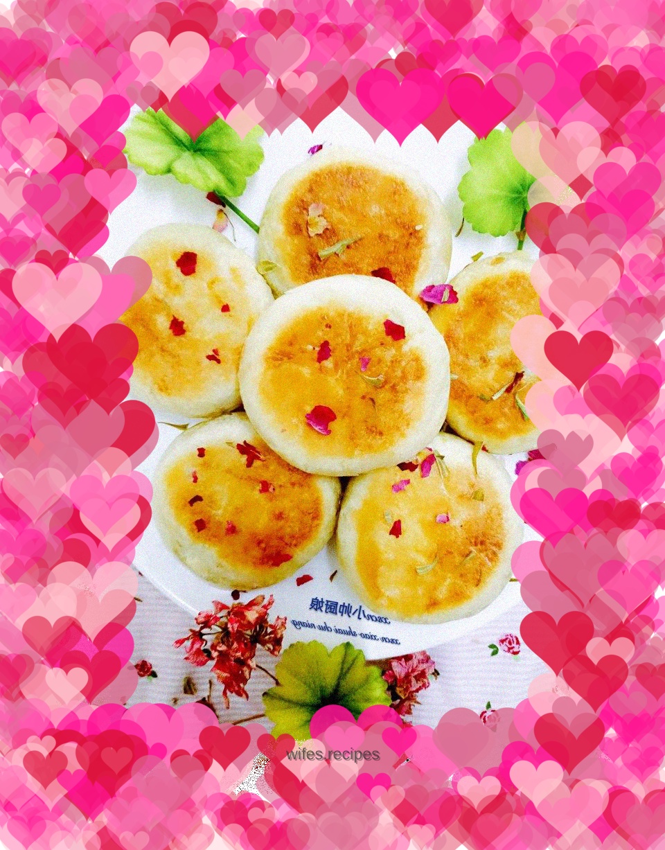 Sesame Rose Mooncake (Electric Baking Pan Version)