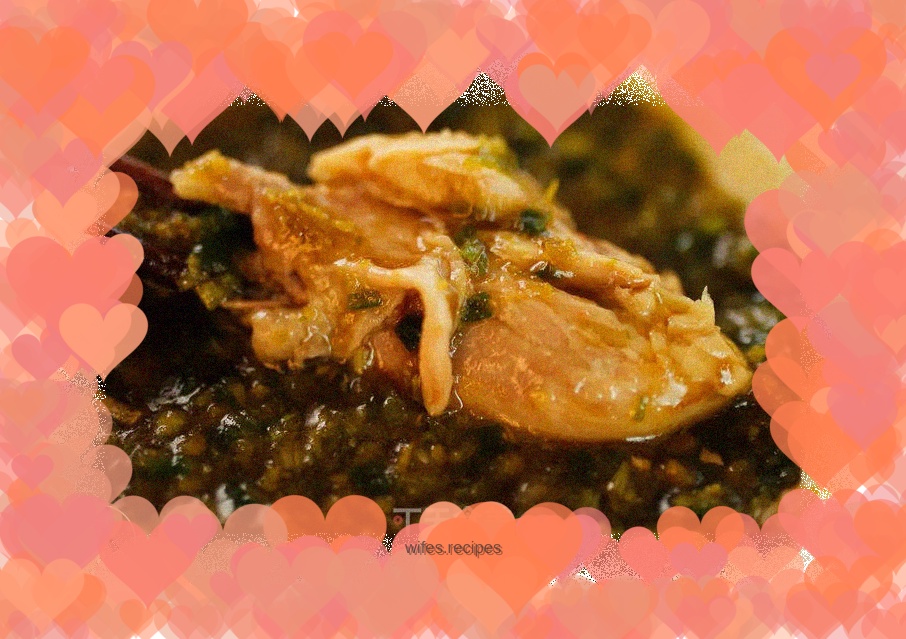 Waterless plain-cut chicken made in a cast iron pot