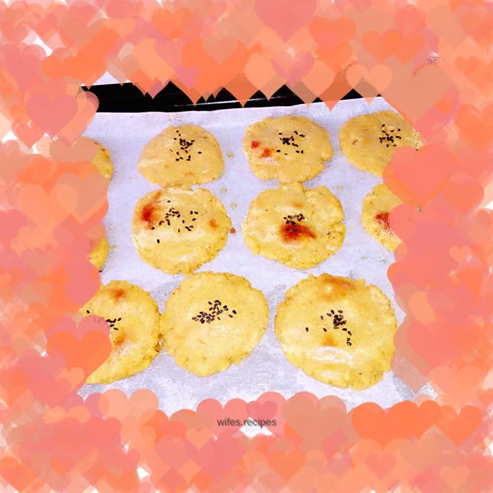 Sweet Potato Glutinous Rice Cake with Sea Buckthorn Sauce