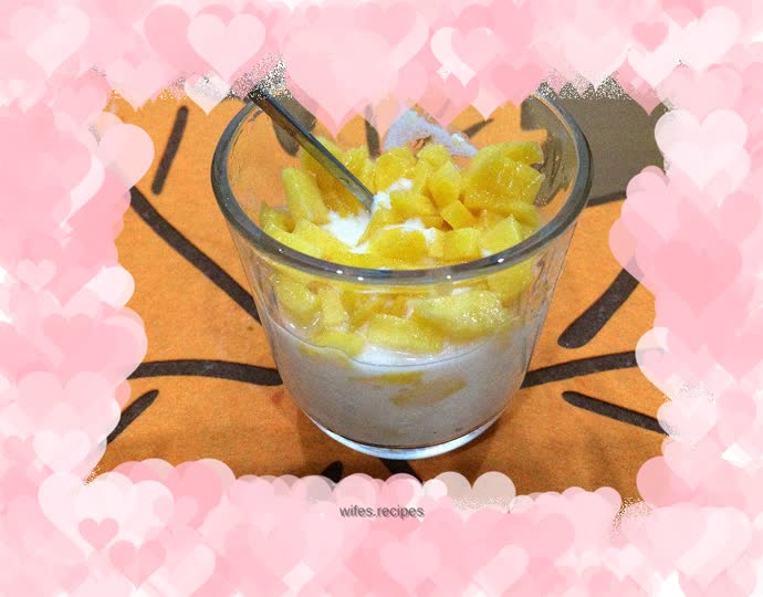 Homemade pulp yogurt