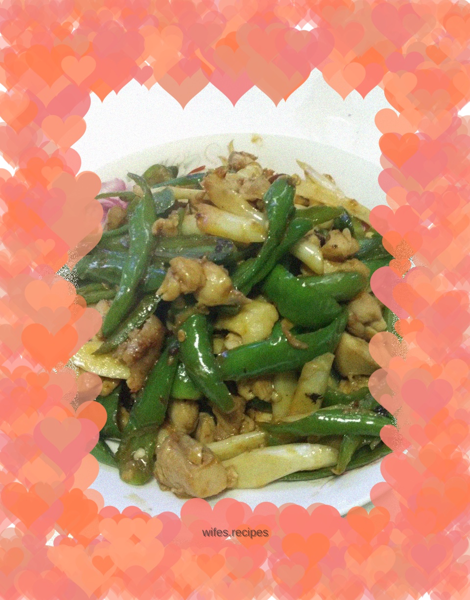 Stir-fried chicken legs