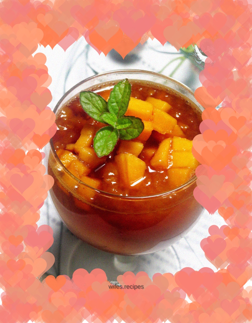 Papaya red wine drink