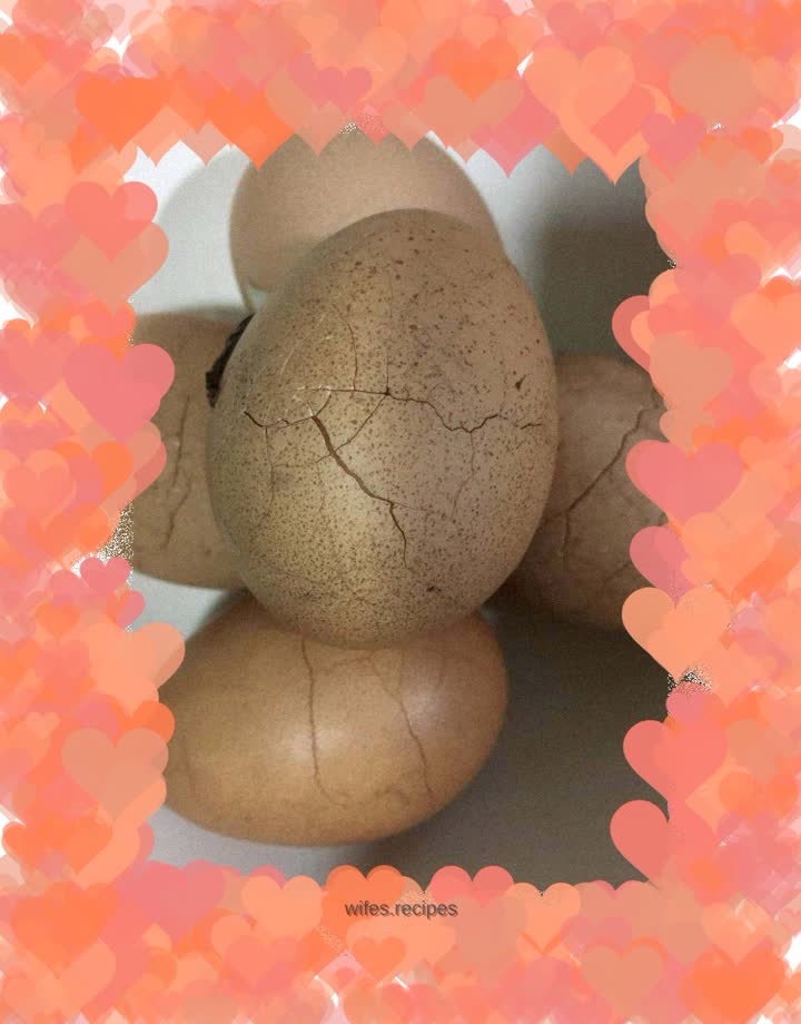 Simple version of tea eggs