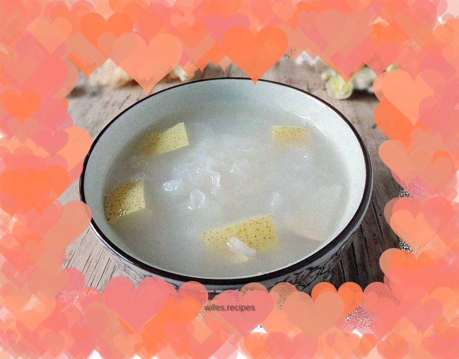 Tremella and snow pear porridge