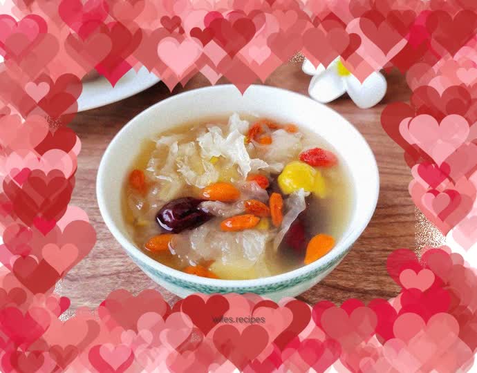 Red Date, Chestnut and Tremella Soup