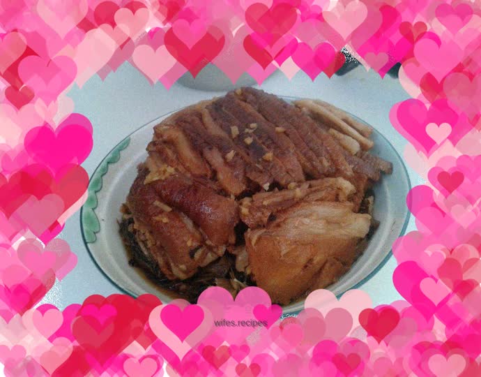 Sichuan braised pork with pickled vegetables