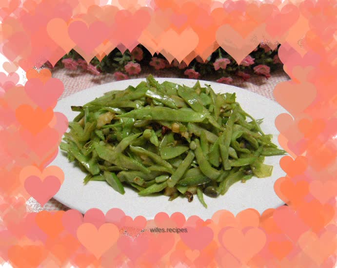 Stir-fried plum beans