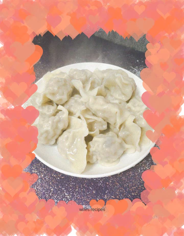 Mushroom and minced meat dumplings