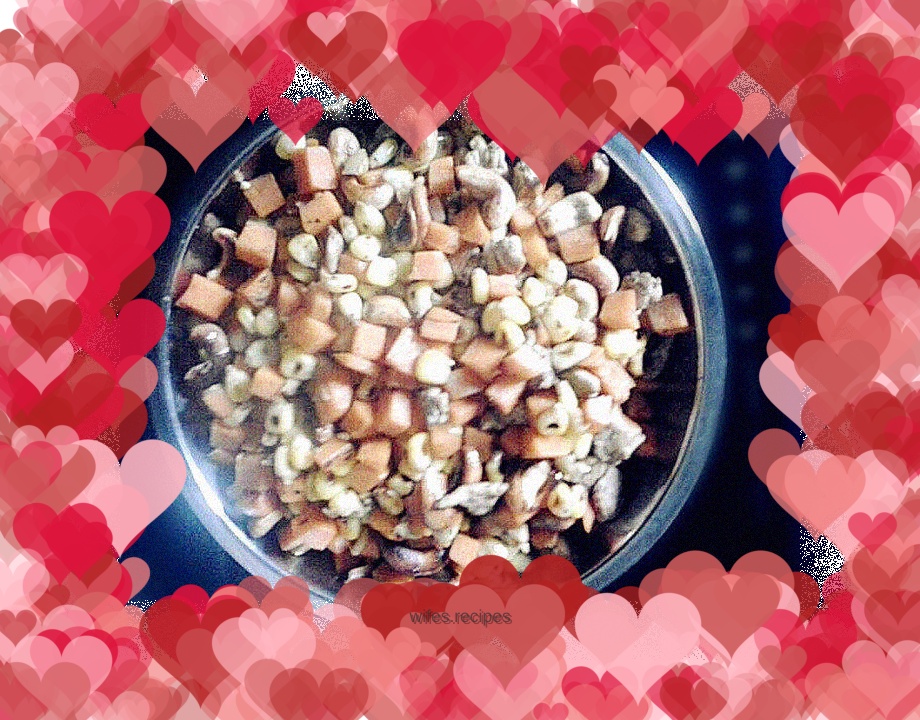 Fried Cashew Nuts with Golden Corn