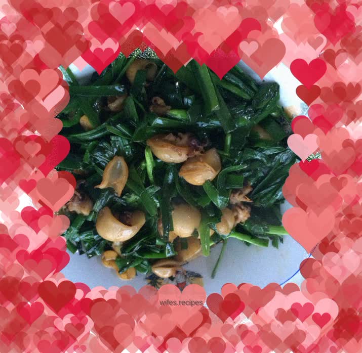 Stir-fried cuttlefish with leeks