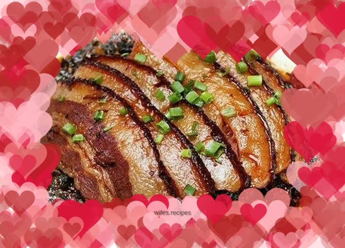 Braised pork with pickled vegetables