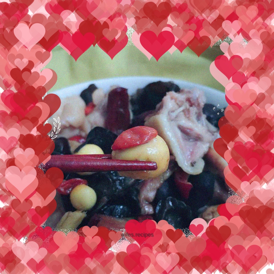 Steamed Chicken with Fungus