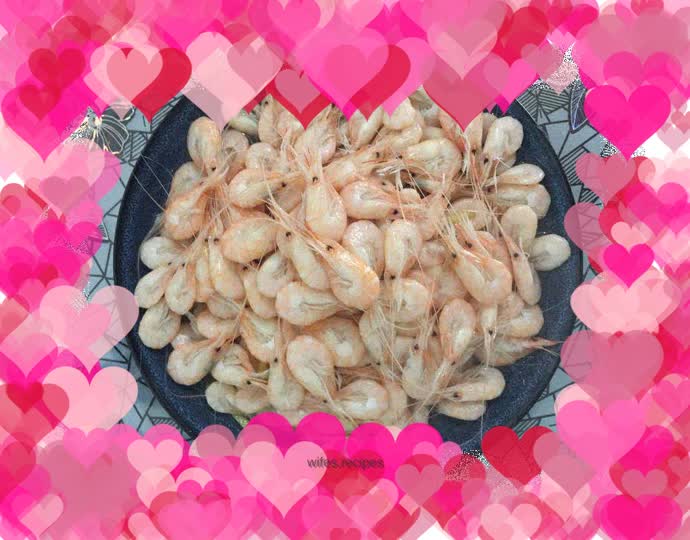 Wine-flavored brine shrimp