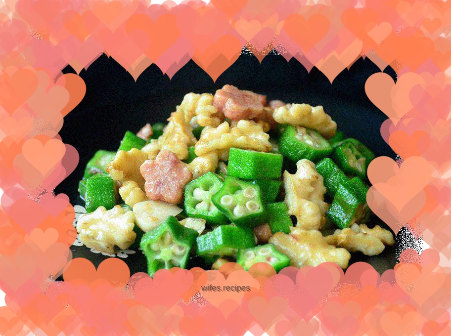 Fried okra with walnut kernels