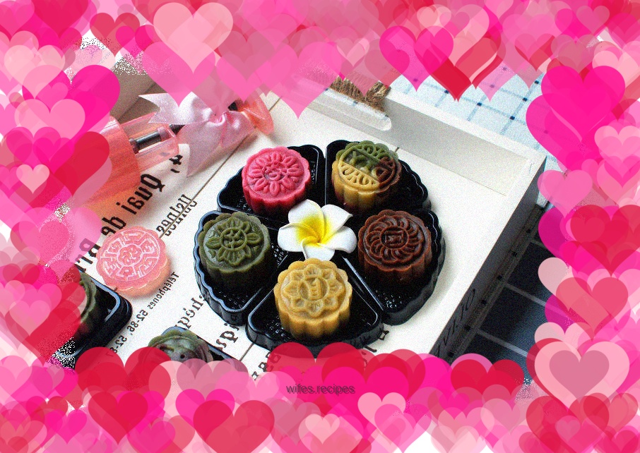 Red Bean Momoyama Mooncake