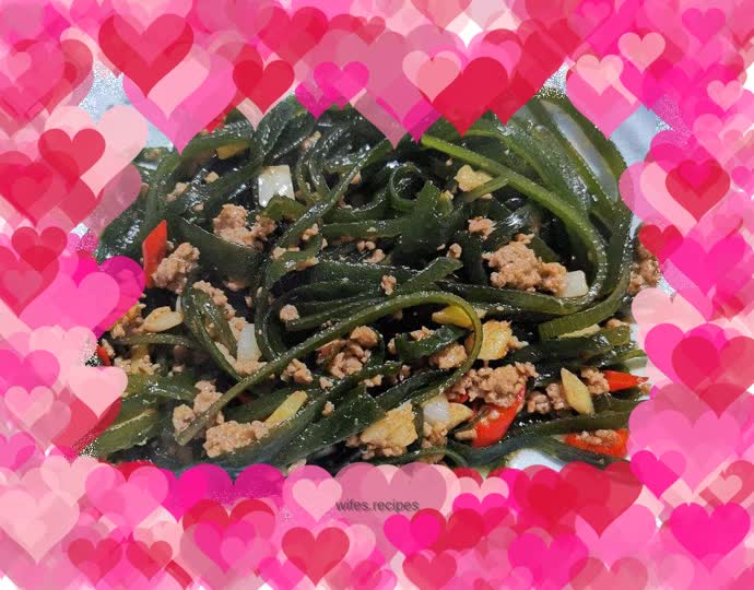 Minced meat and kelp