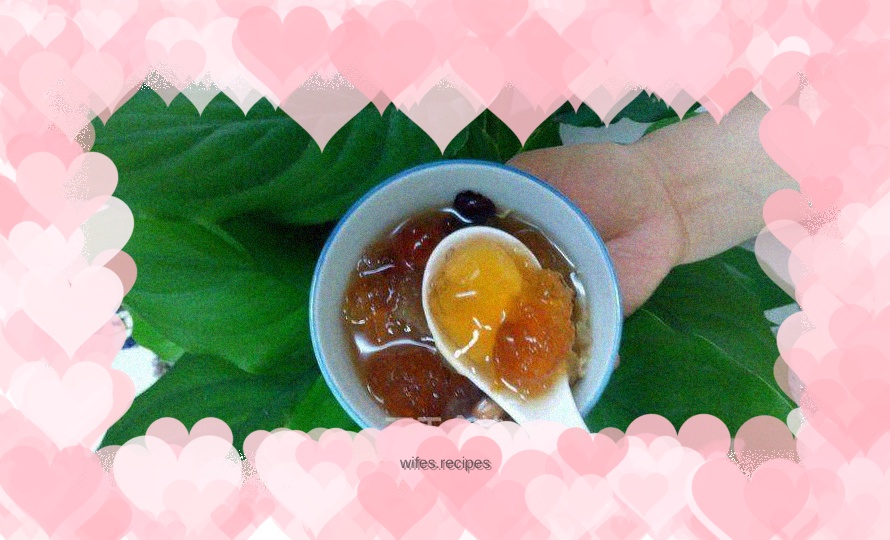 Tremella peach gum porridge
