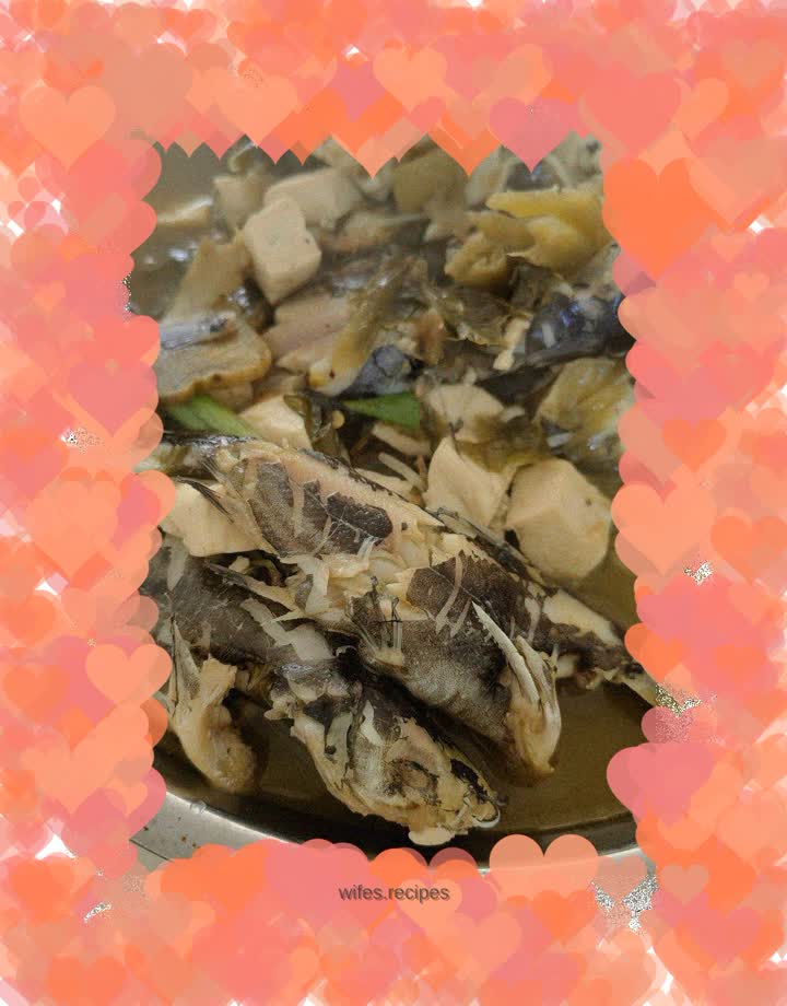 Pickled cabbage, yellow spicy dices