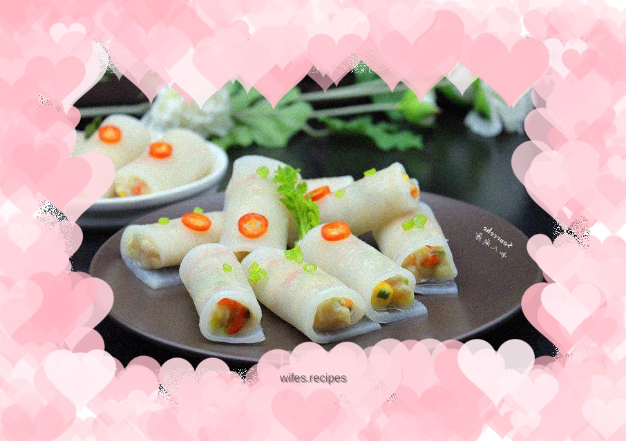 Three fresh radish rolls