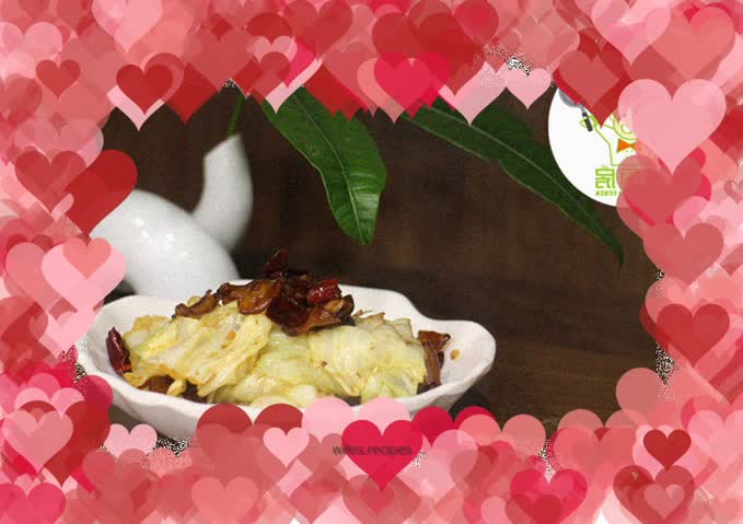 Griddle-cooked bacon and hand-shredded cabbage, a must-try at restaurants in winter │ Wei Cooking