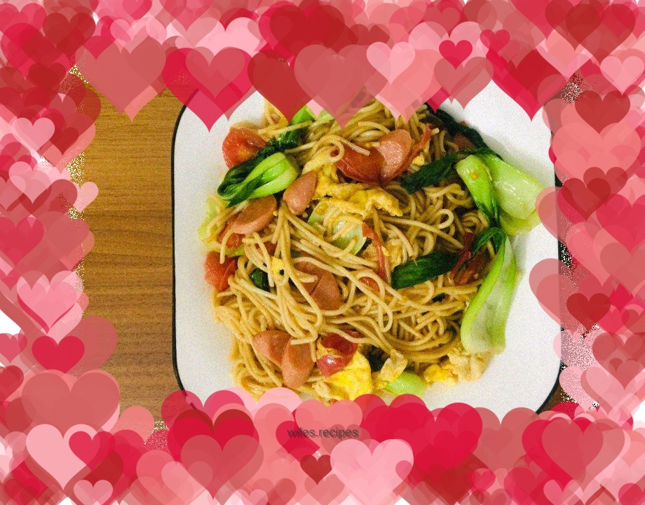 Late night snack fried noodles