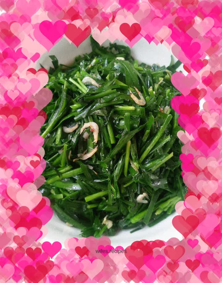 Fried shrimp with leeks