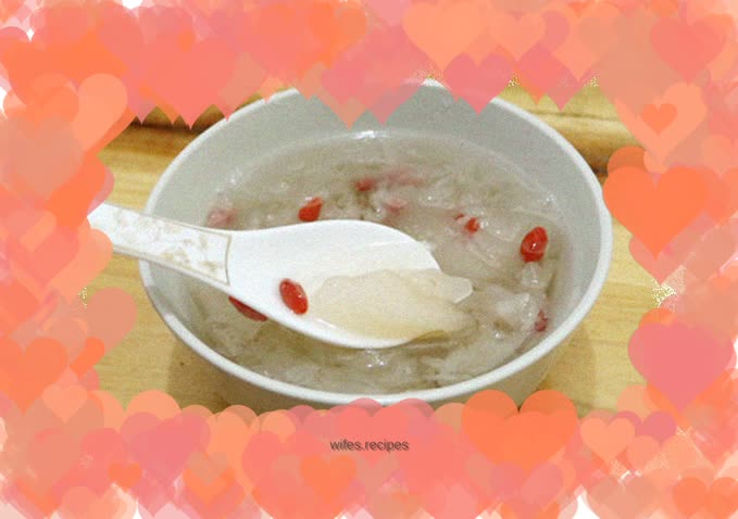 Xylitol Tremella and Snow Pear Soup
