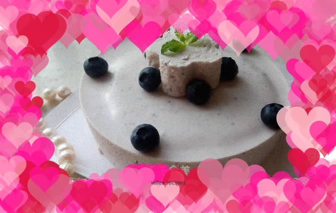 Double layer blueberry mousse cake