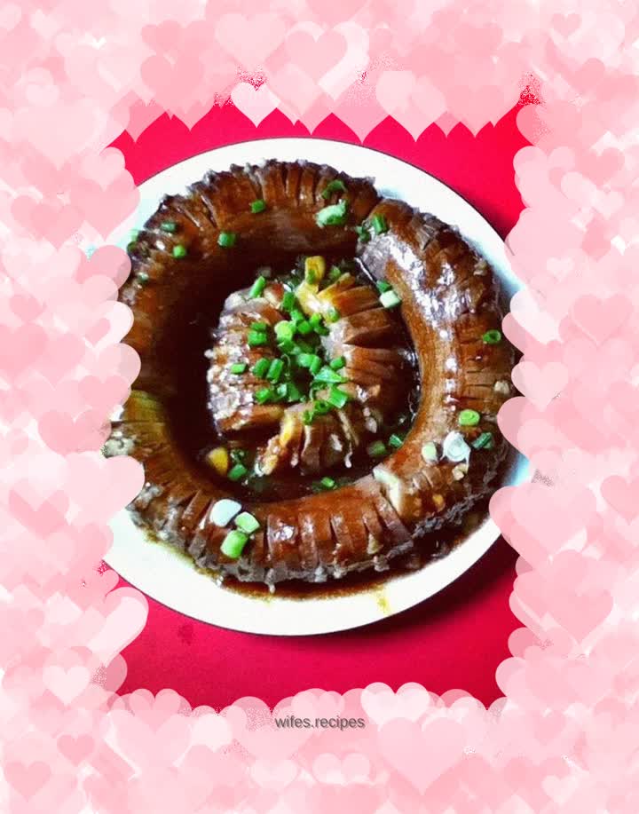 Eggplant stuffed with meat sauce