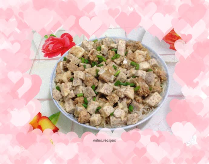 Pork Ribs Vermicelli Steamed Taro