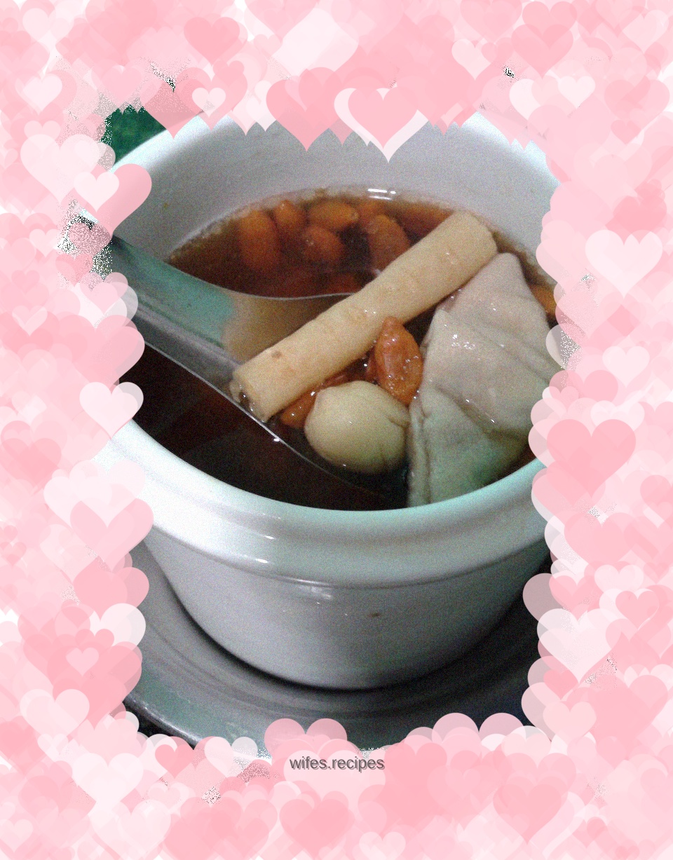 Warming Lotus Seed Pork Belly Soup