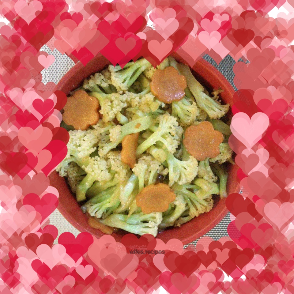 Stir-fried organic cauliflower