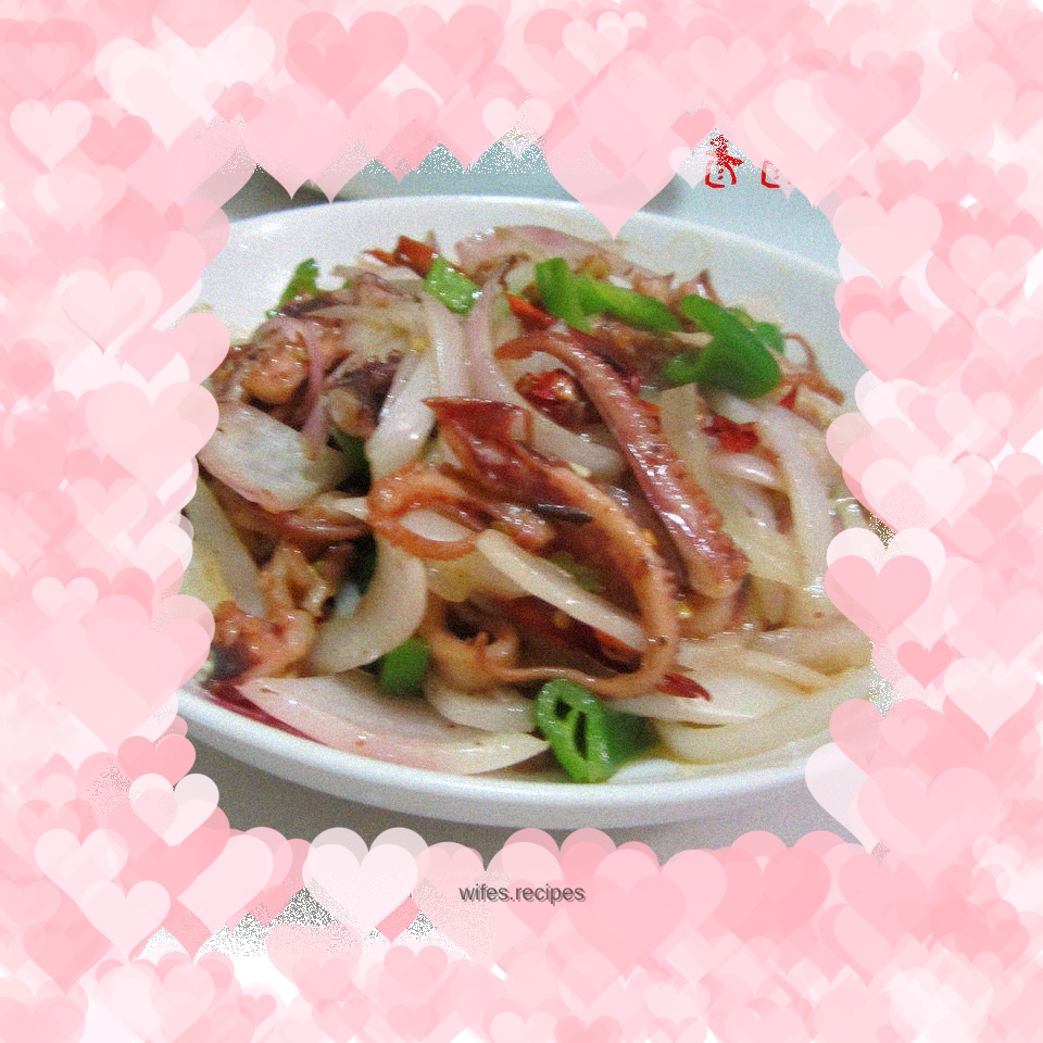 Shredded squid with onions