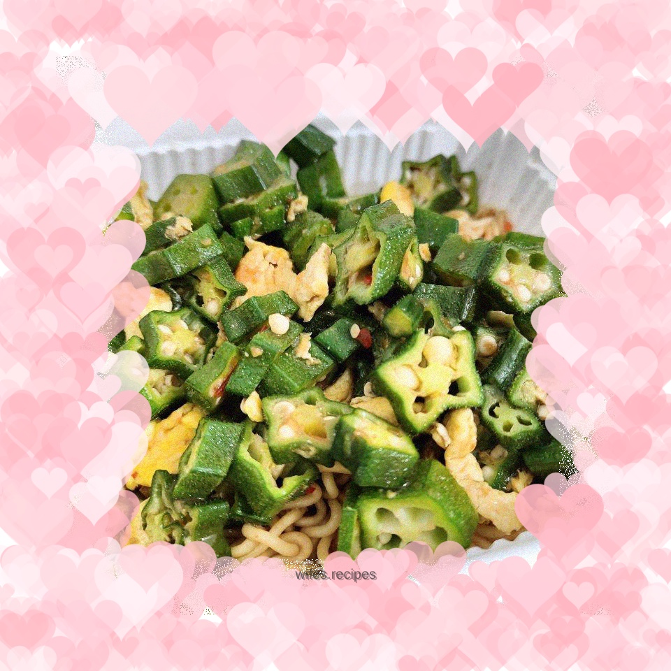 Fried okra noodles with egg