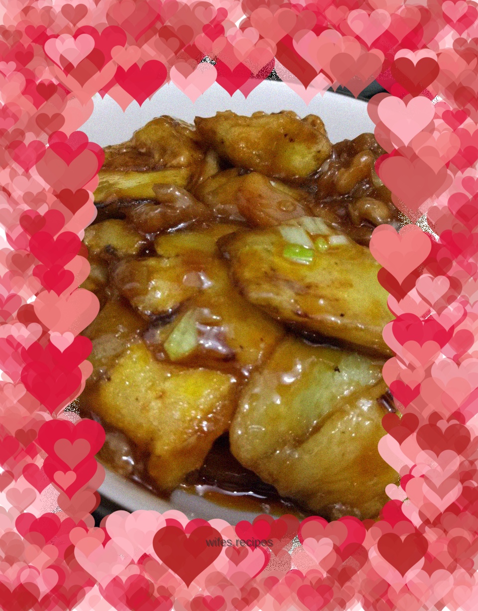 Grilled eggplant with sliced meat