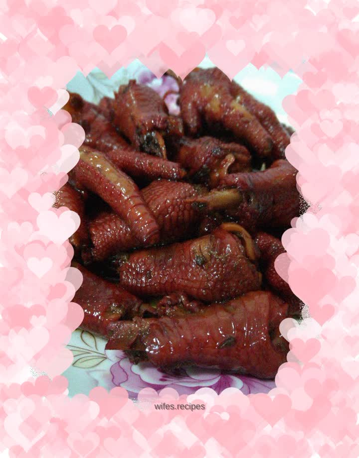 Braised chicken feet