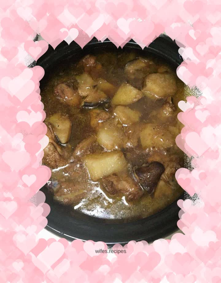Private Kitchen Stewed Chicken with Potatoes and Mushrooms