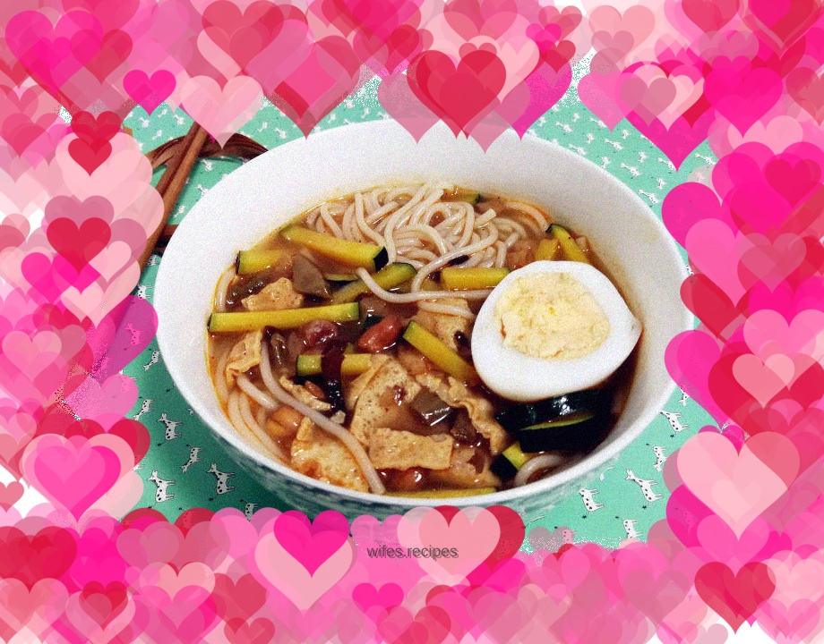 Pumpkin egg snail noodles