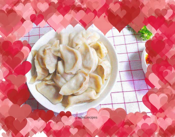 The dumplings are stuffed but not on the pleats - detailed steps for making dumplings