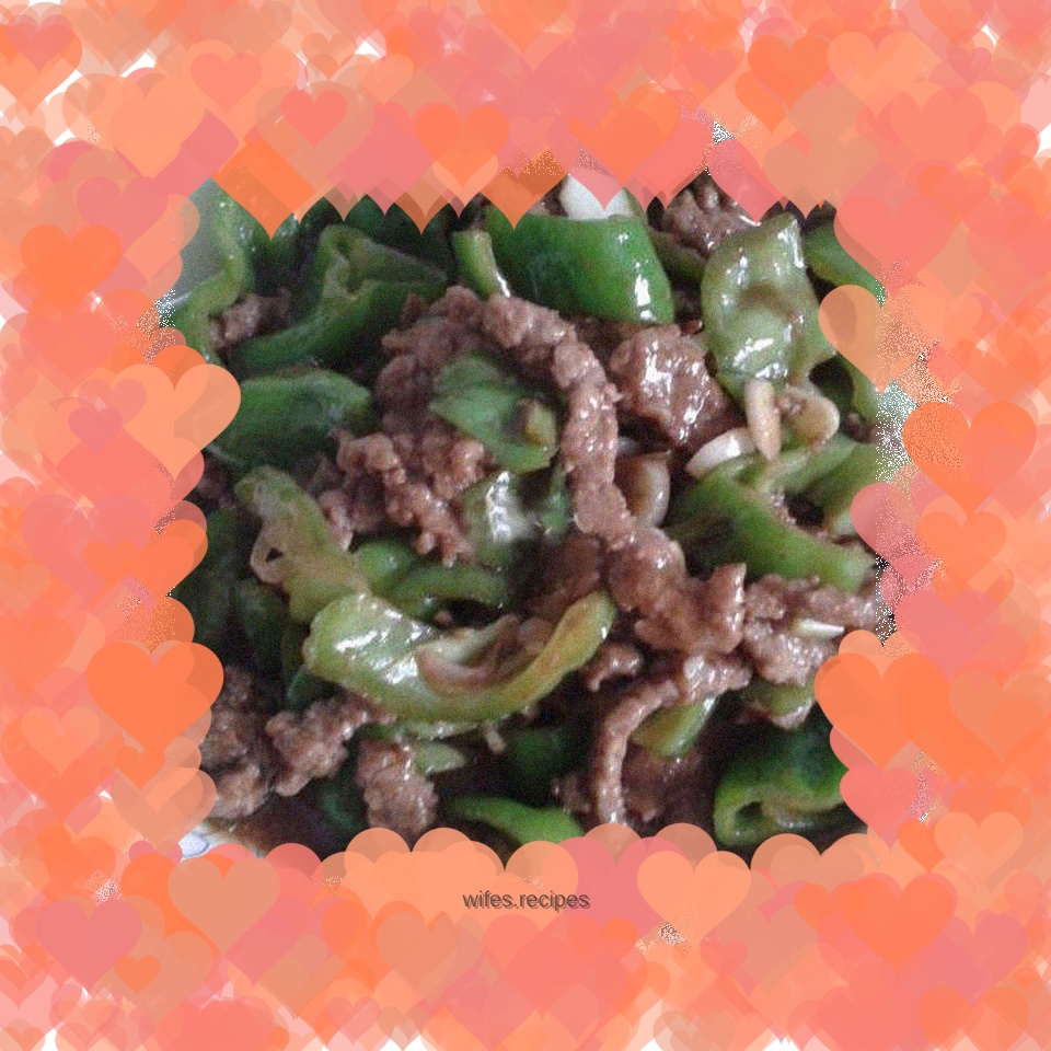 Stir-fried beef with green pepper
